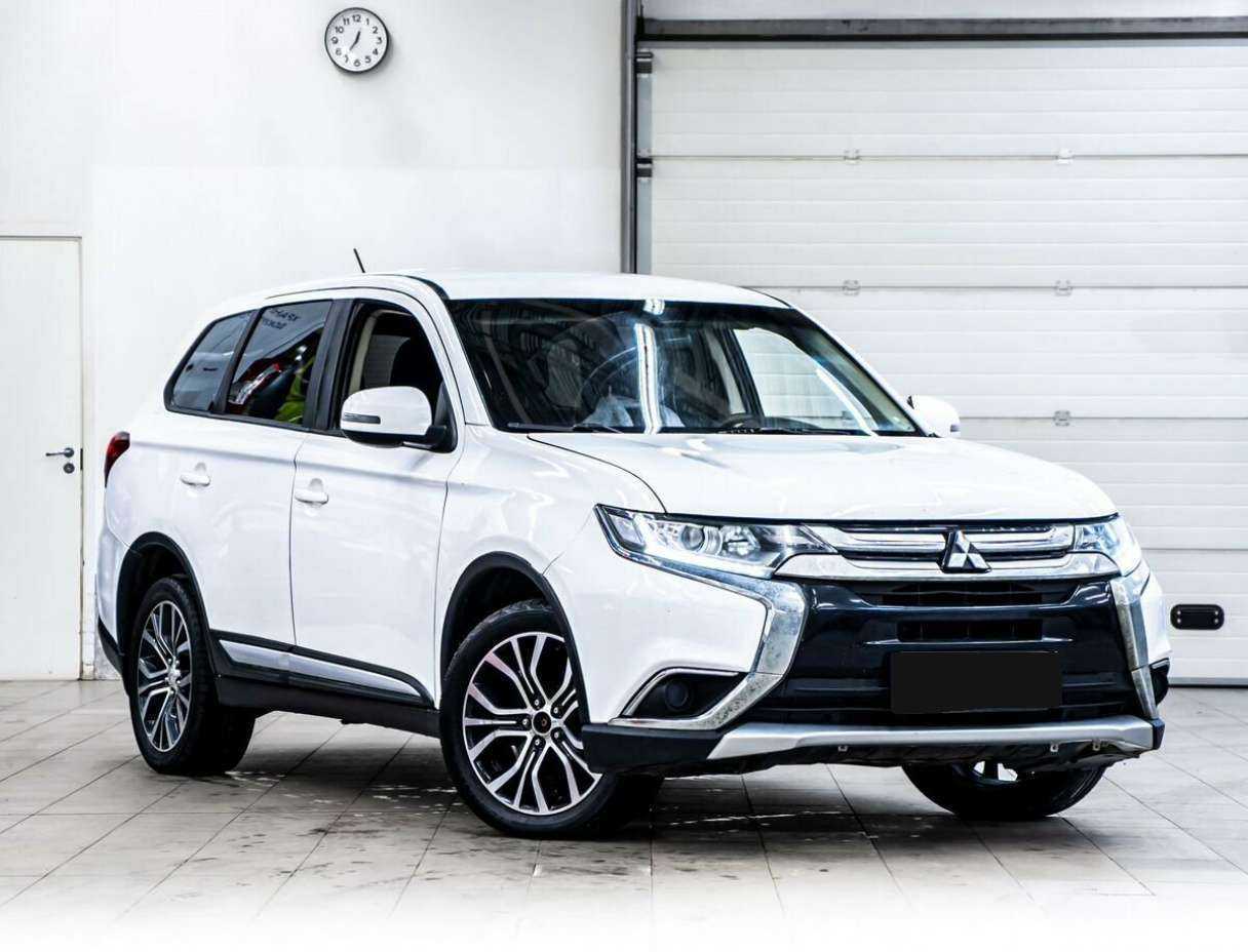 Mitsubishi Outlander, 2015 Фото №3