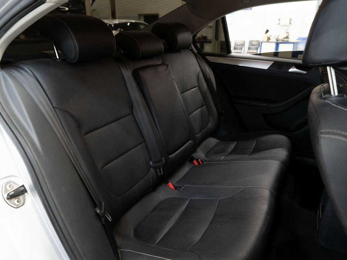 Volkswagen Jetta, 2013 Фото №9