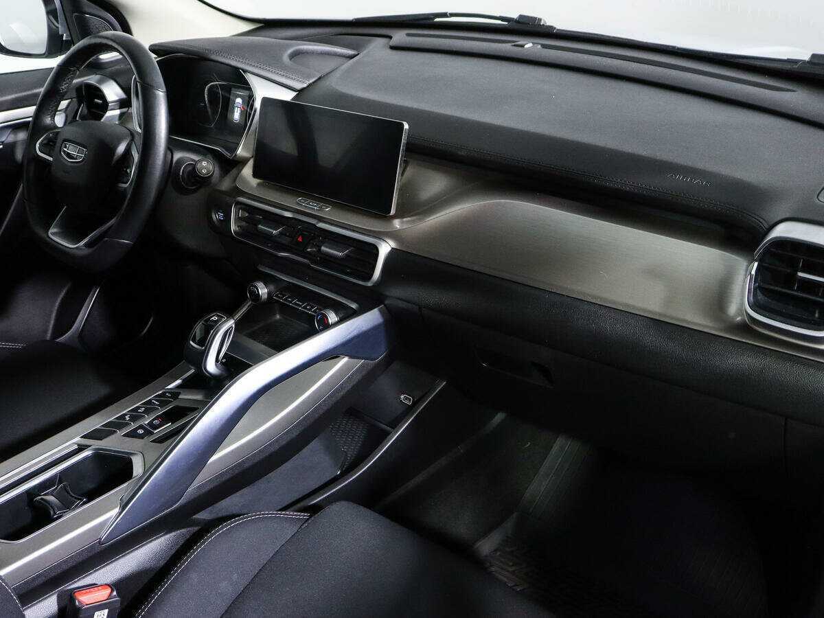 Geely Coolray, 2021 Фото №9