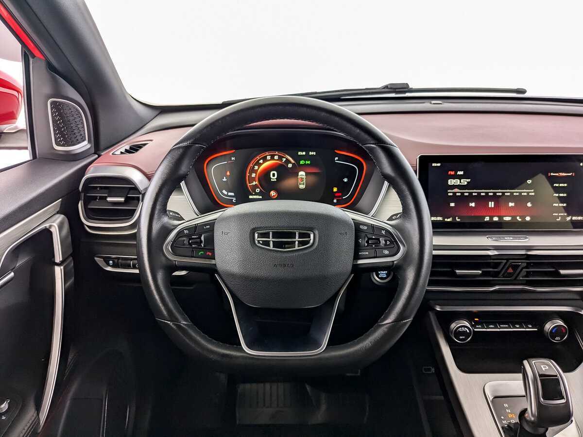 Geely Coolray, 2021 Фото №18