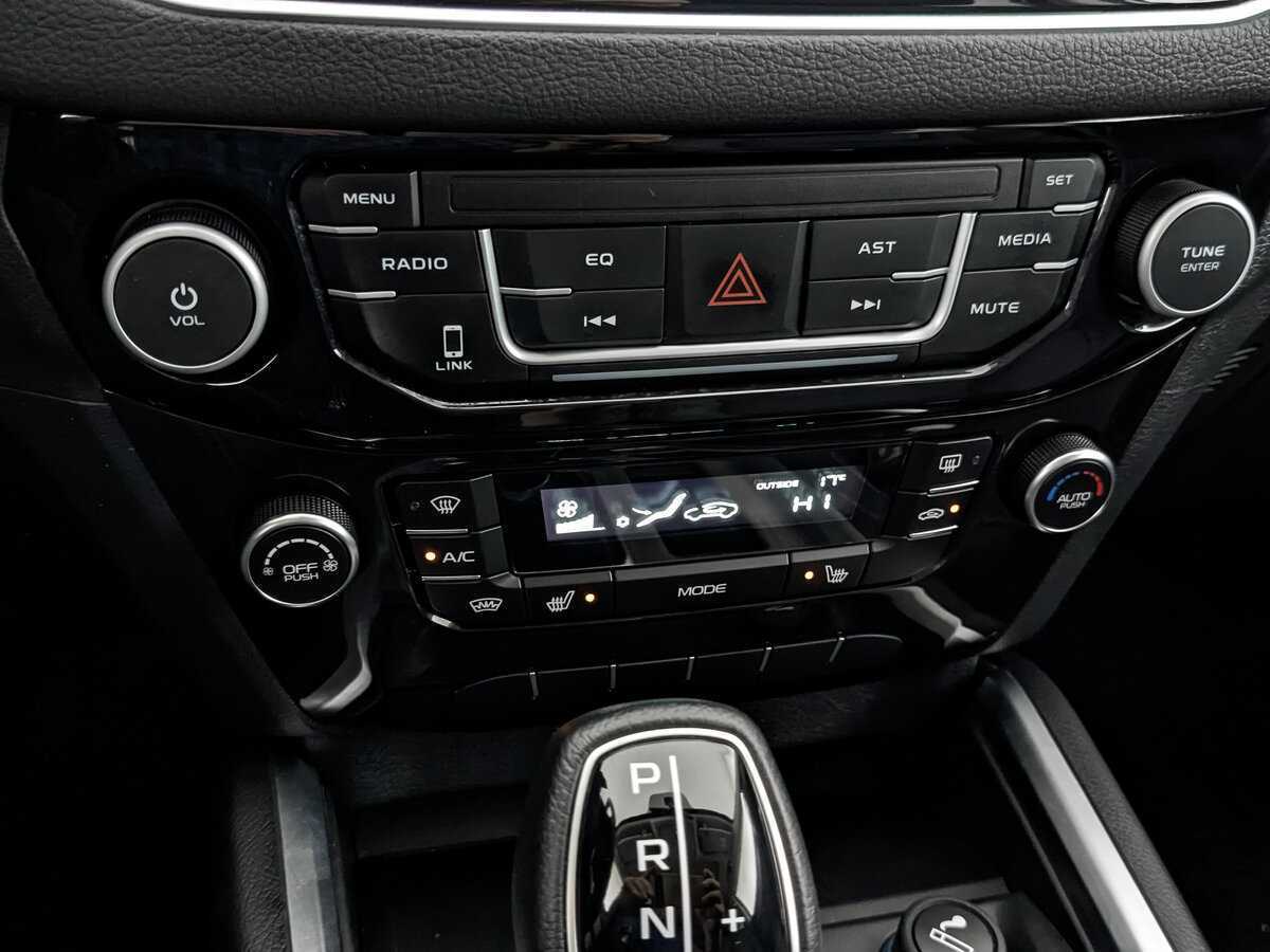 Geely Emgrand X7, 2020 Фото №21