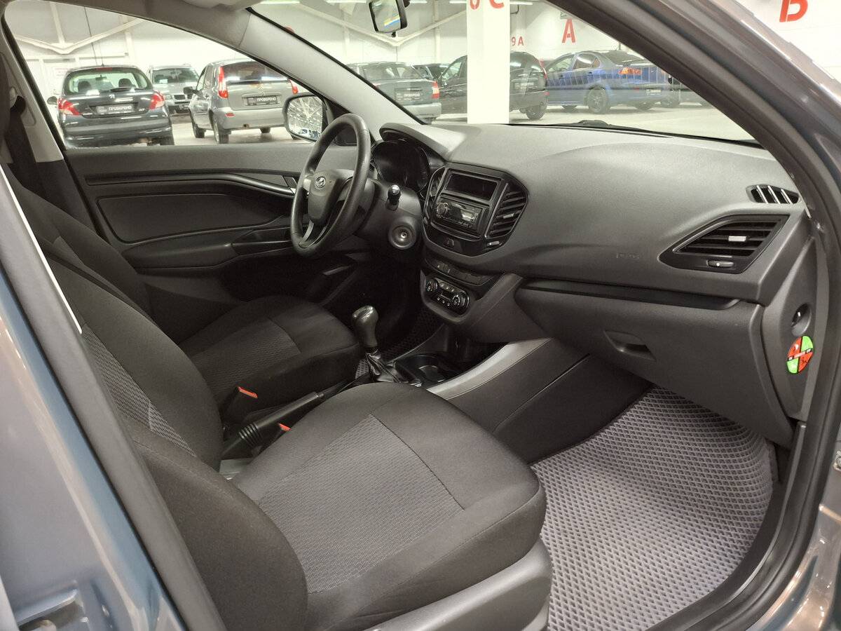 Lada (ВАЗ) Vesta I, 2019 Фото №11