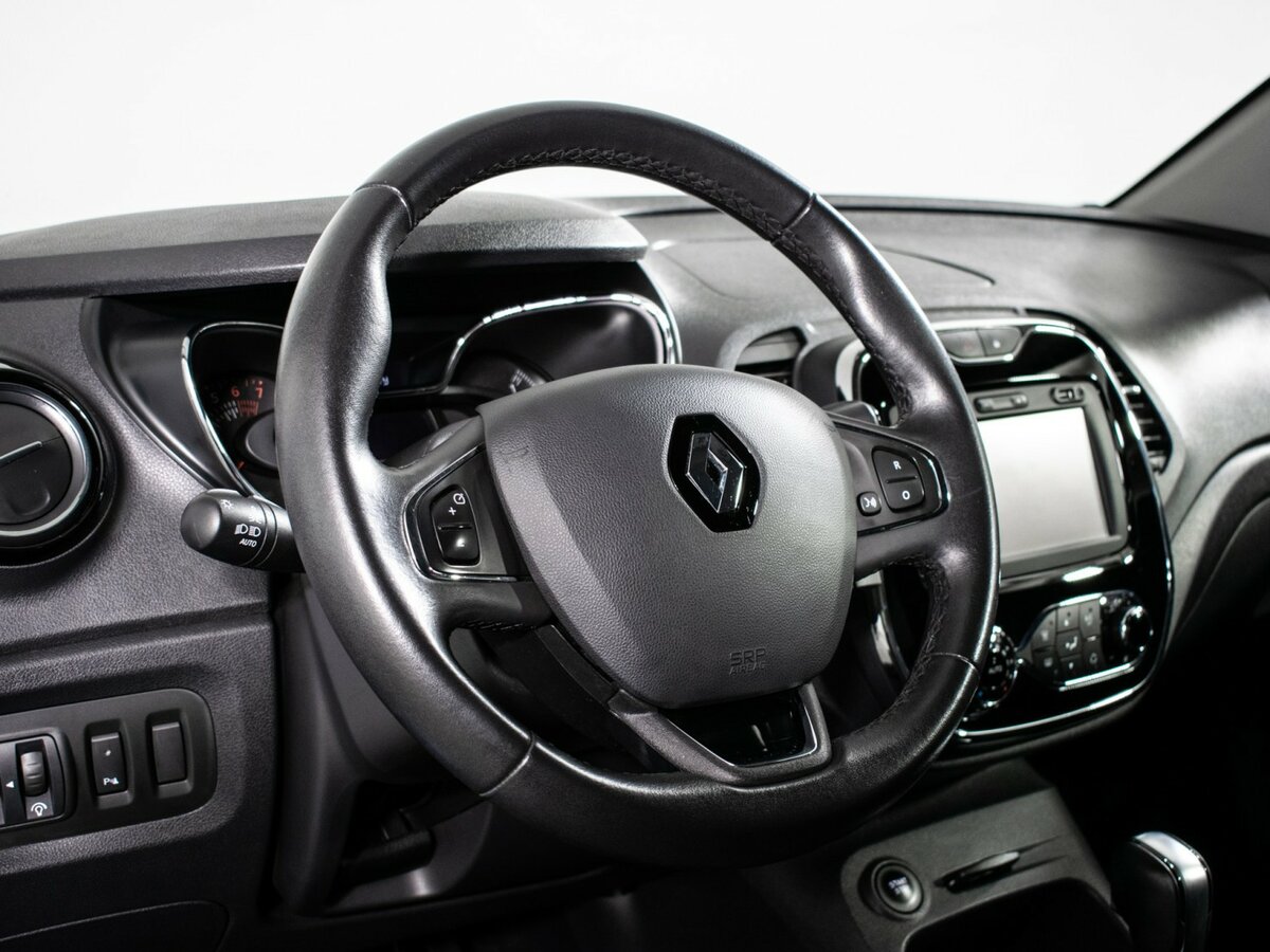 Renault Kaptur I, 2017 Фото №11